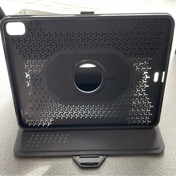 Targus Versa Vu 360-Degree Black & Grey iPad Pro Case 11 Inch - Picture 6 of 10